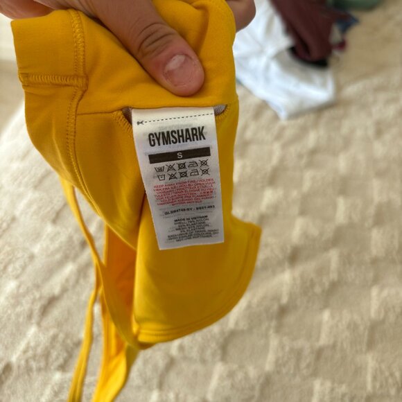 Gymshark Essentials Bra - Picture 3 of 3